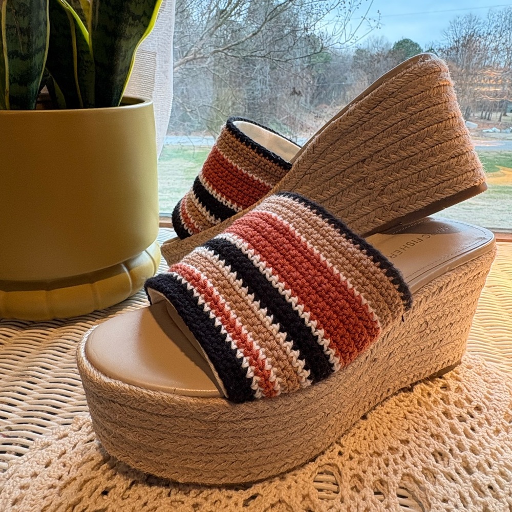 Marc Fisher Lannia Platform Sandal